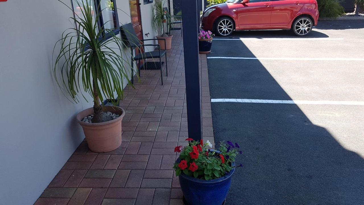 Palm Court Motel Otorohanga Luaran gambar