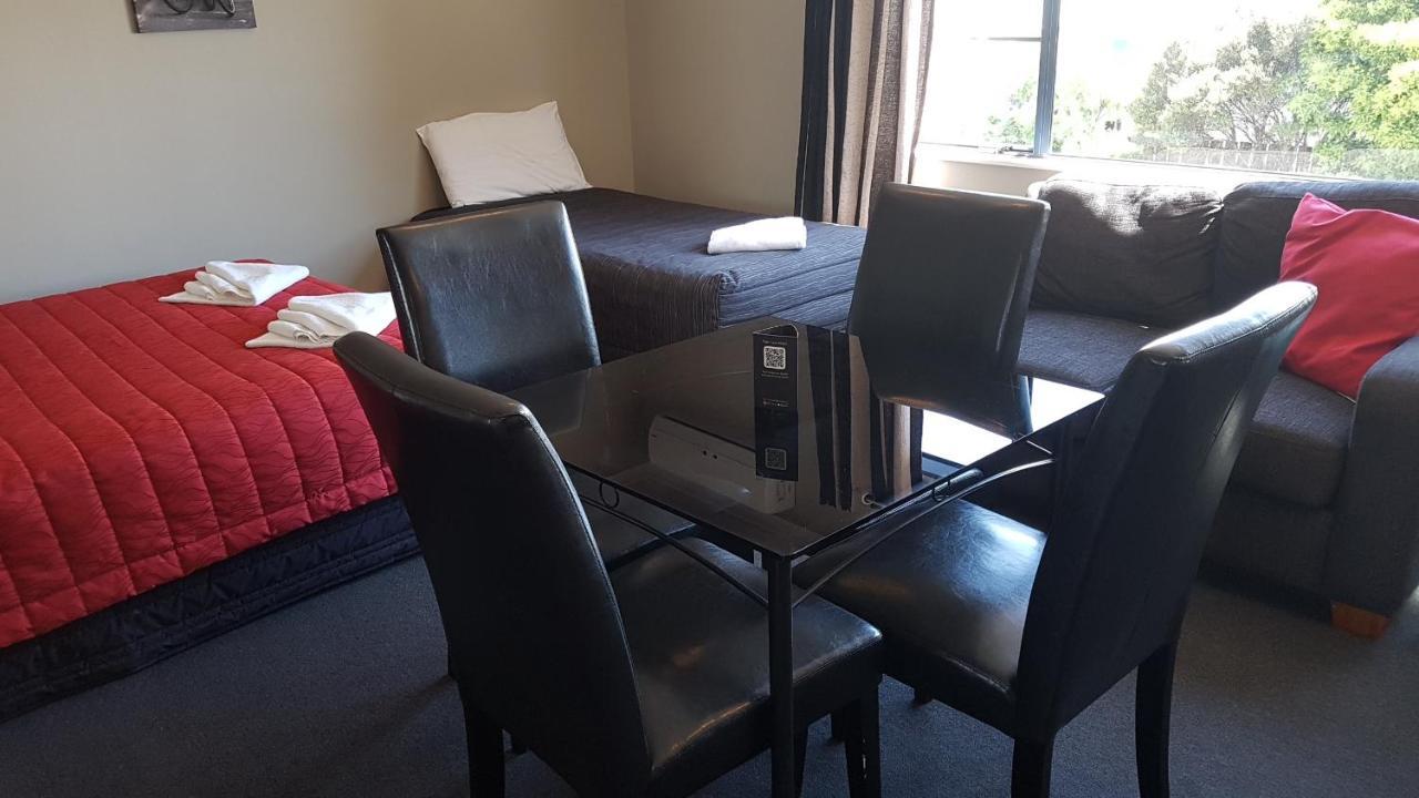 Palm Court Motel Otorohanga Luaran gambar