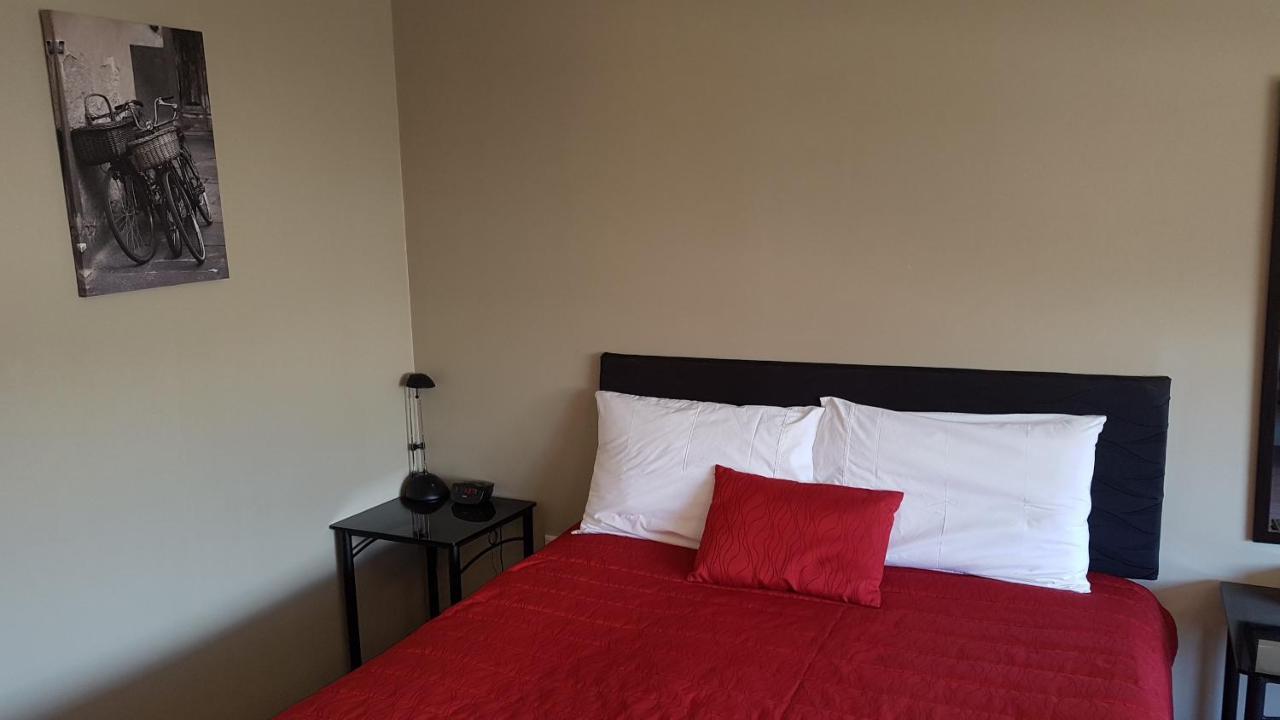 Palm Court Motel Otorohanga Luaran gambar