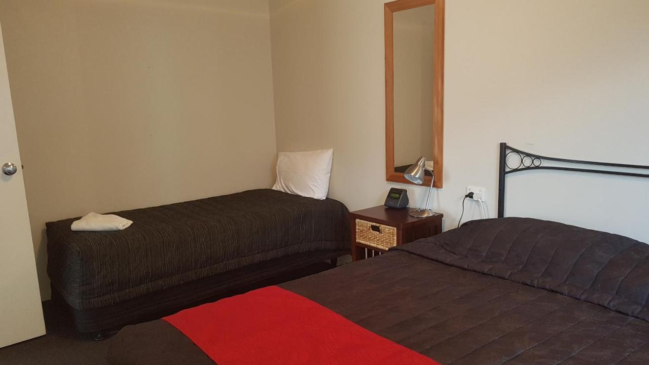 Palm Court Motel Otorohanga Luaran gambar
