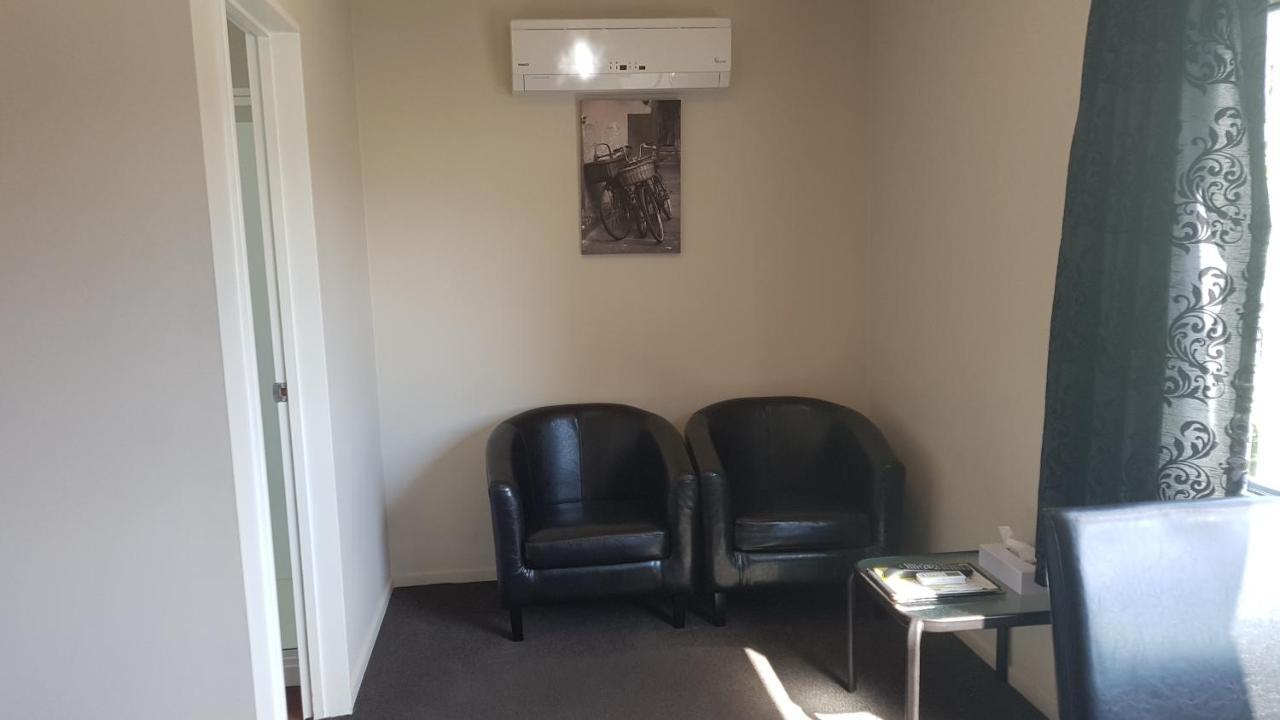 Palm Court Motel Otorohanga Luaran gambar