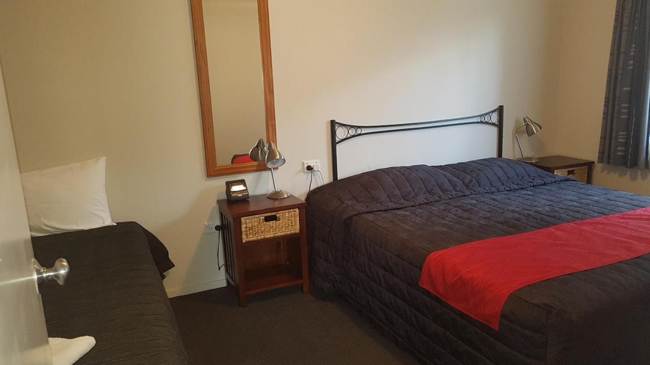 Palm Court Motel Otorohanga Luaran gambar